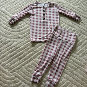 Lou Lou & Company Kids Plaid Pajama Set - Pink and White